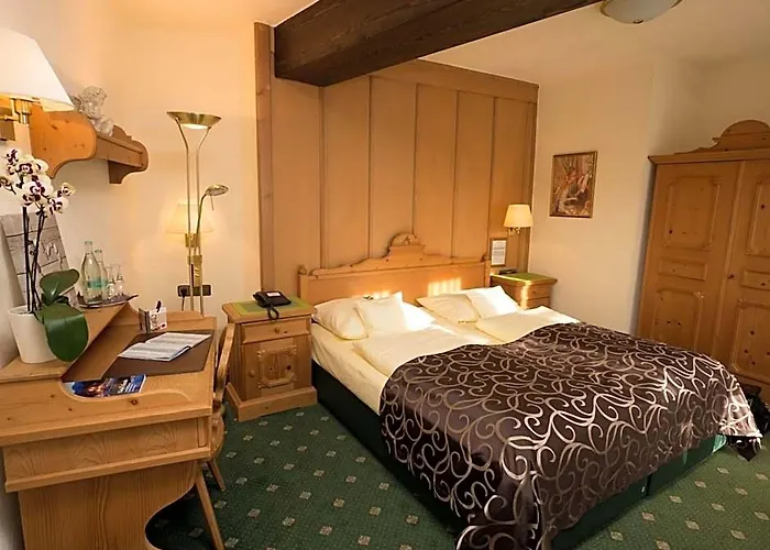 Alte Scheune Hotel 3*